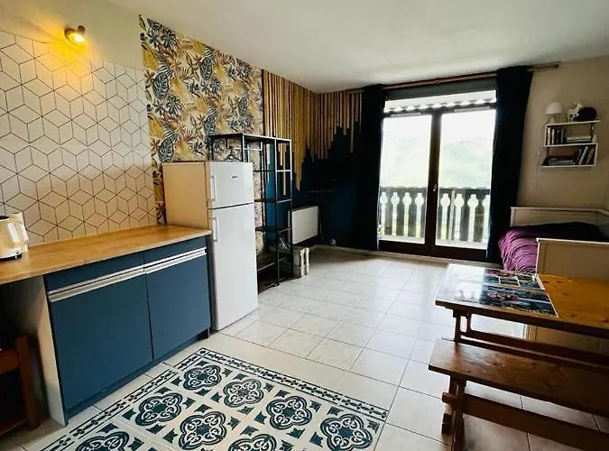 Апартаменты Cosy 5 Personnes